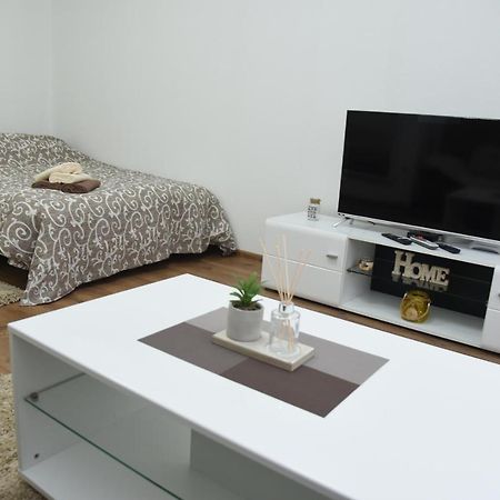 Apartmani Sofronic Loznica 1 Exterior photo